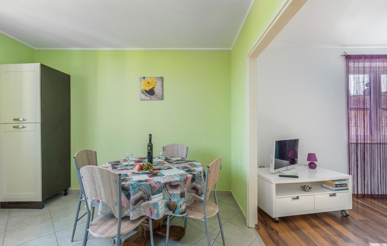 Apartment Marino Пореч Екстер'єр фото