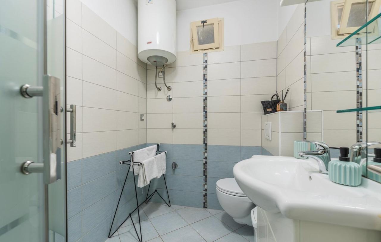 Apartment Marino Пореч Екстер'єр фото